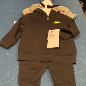 Nike 3 piece set track suit and onesie 6 months